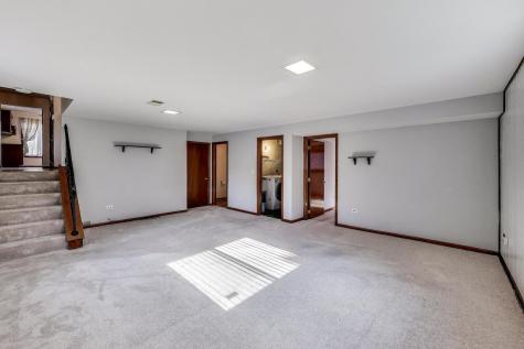 2616 North Prindle Avenue Arlington Heights IL 60004