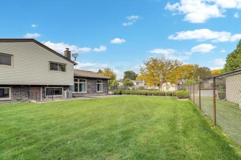 2616 North Prindle Avenue Arlington Heights IL 60004