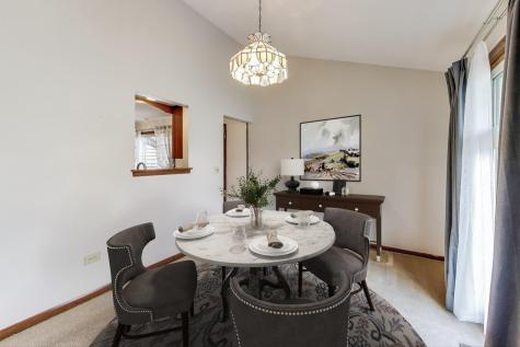 2616 North Prindle Avenue Arlington Heights IL 60004