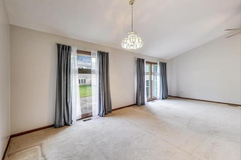 2616 North Prindle Avenue Arlington Heights IL 60004