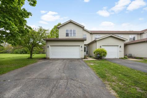 709 Carlisle Drive Woodstock IL 60098