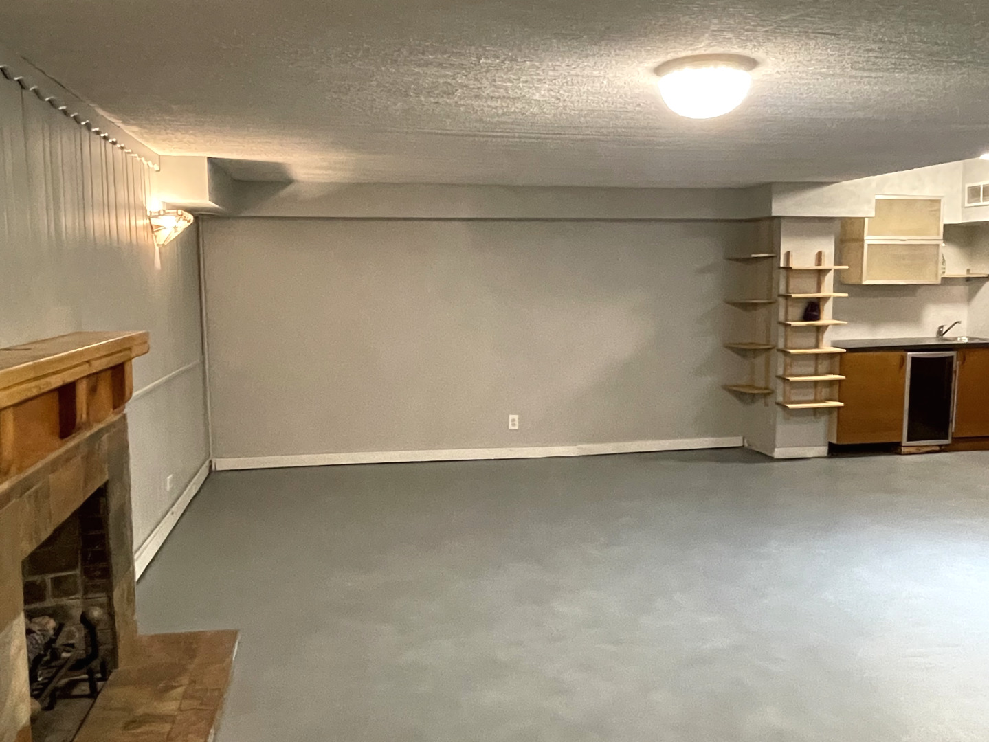 8258 South Rhodes Avenue Chicago IL 60619