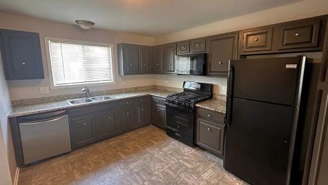 123 Oriole Road Matteson IL 60443