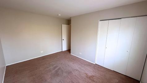 123 Oriole Road Matteson IL 60443