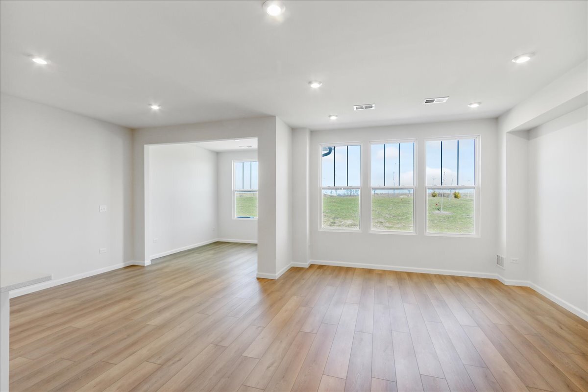 729 Dropseed Lane Bolingbrook IL 60490