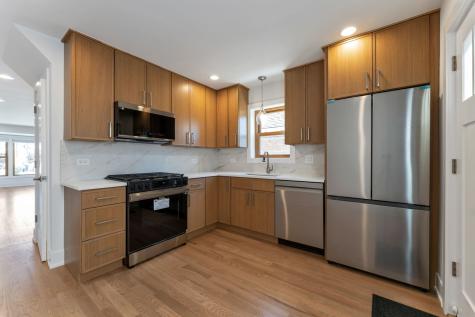 2825 West 84th Place Chicago IL 60652