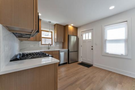 2825 West 84th Place Chicago IL 60652