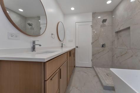 2825 West 84th Place Chicago IL 60652