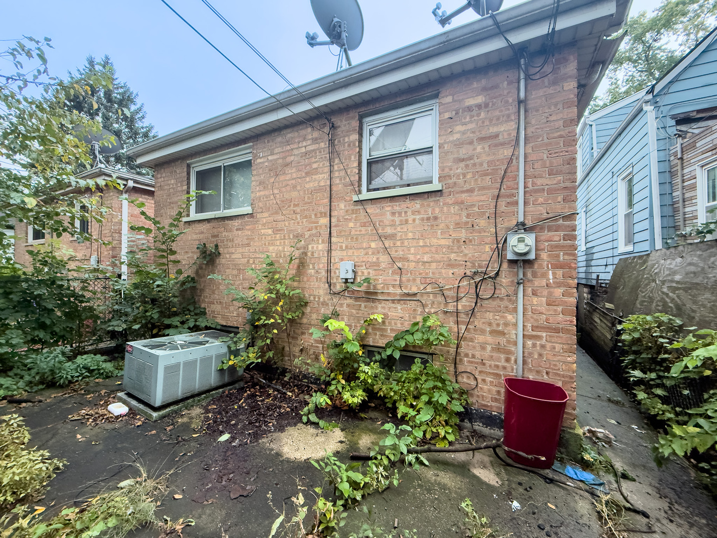 7331 South Carpenter Street Chicago IL 60621