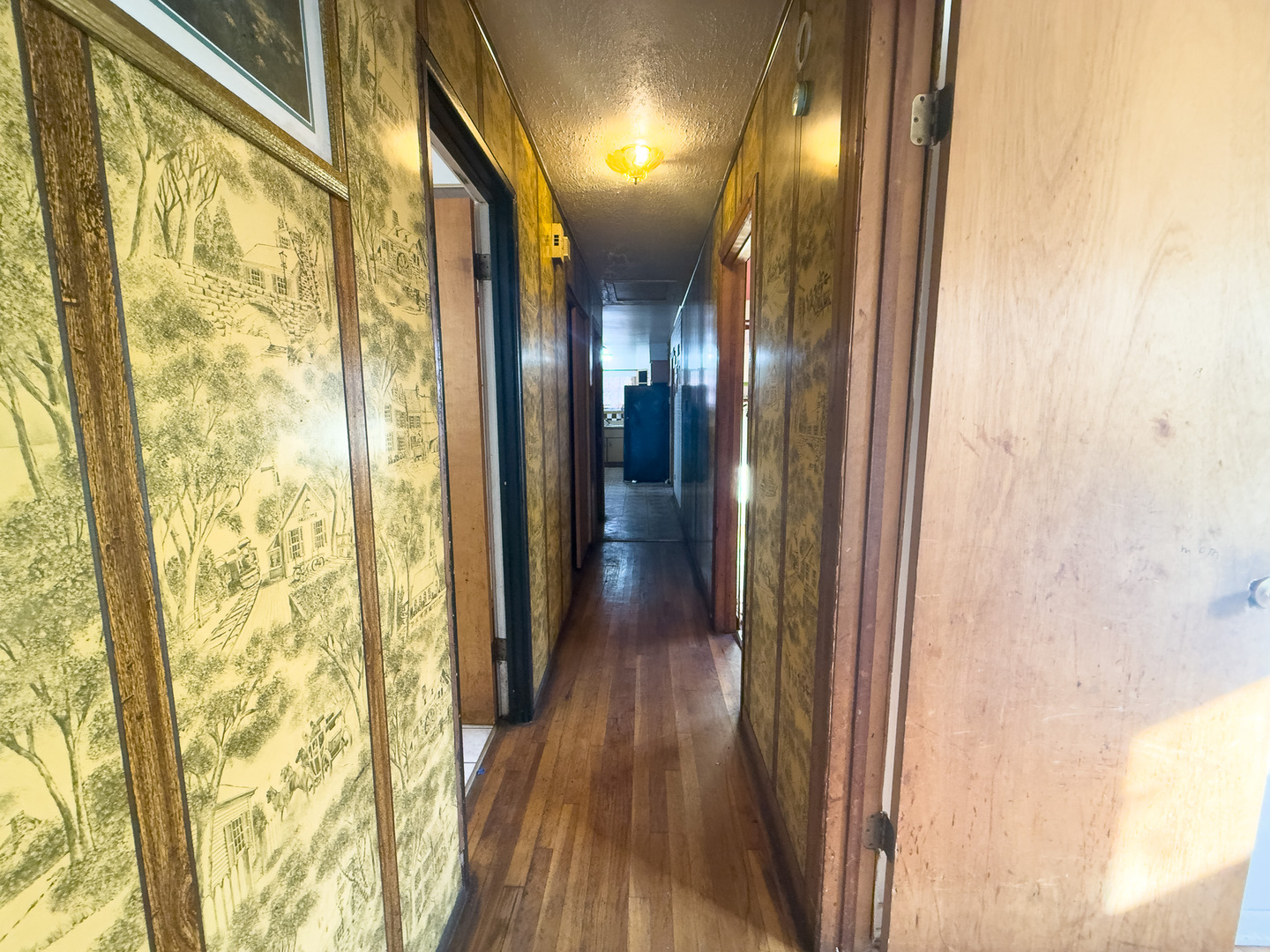 7331 South Carpenter Street Chicago IL 60621