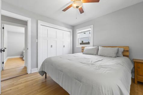 946 West Winchester Road Libertyville IL 60048