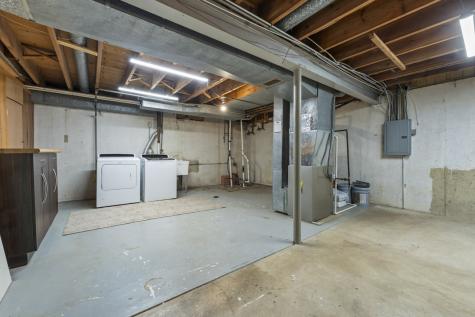 946 West Winchester Road Libertyville IL 60048