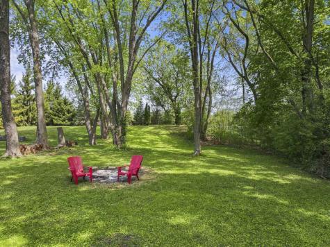 946 West Winchester Road Libertyville IL 60048