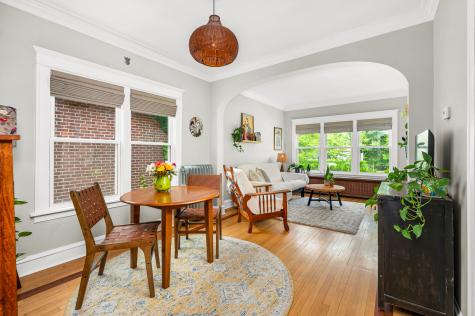 1806 Greenleaf Street Evanston IL 60202