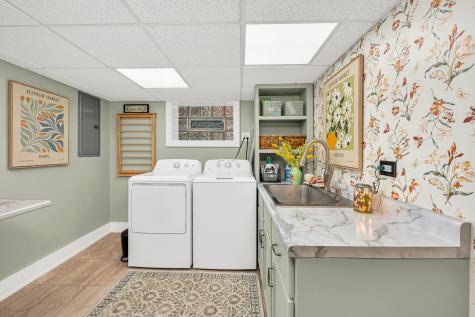 1806 Greenleaf Street Evanston IL 60202