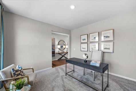 374 West Point Circle Algonquin IL 60102