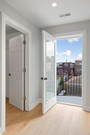 5155 West School Street Chicago IL 60641