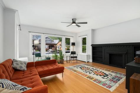 5425 North Bernard Street Chicago IL 60625