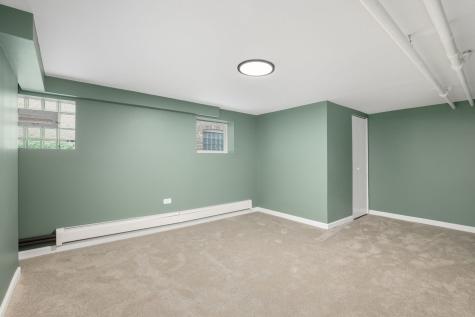 5425 North Bernard Street Chicago IL 60625