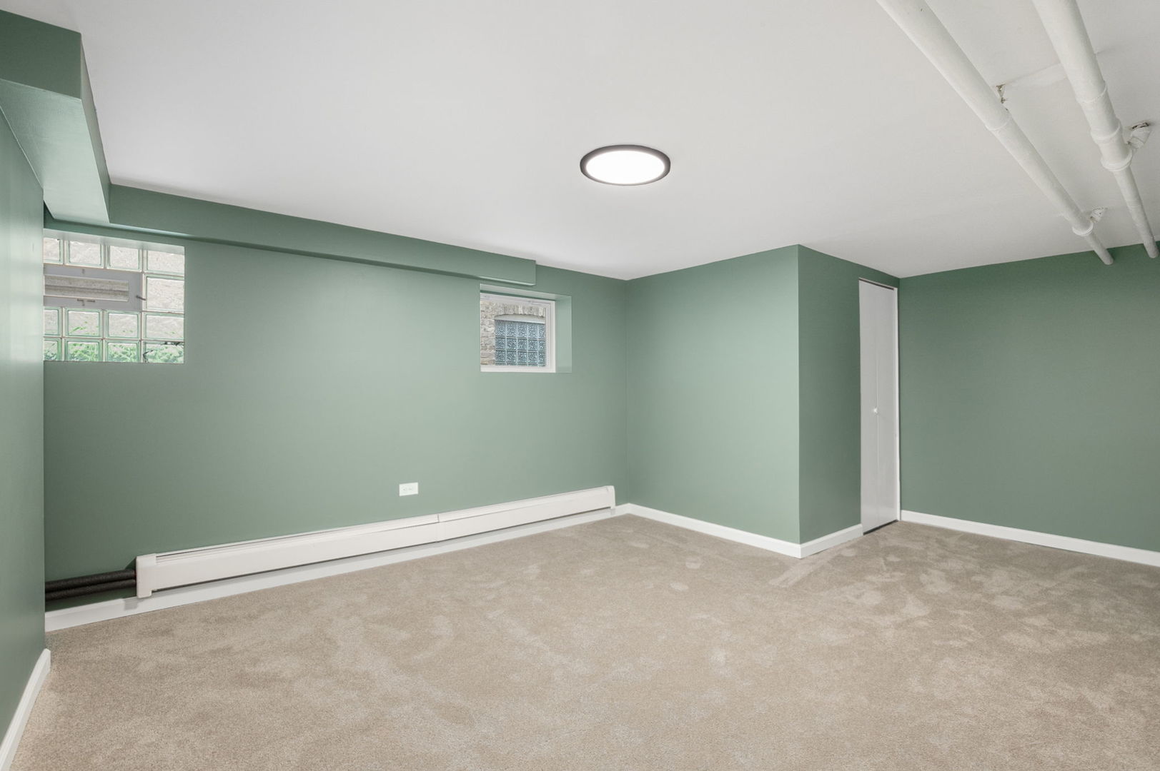 5425 North Bernard Street Chicago IL 60625