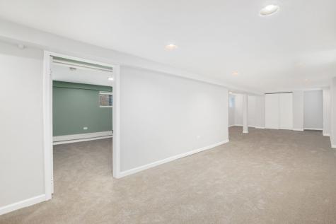 5425 North Bernard Street Chicago IL 60625