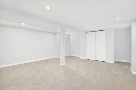 5425 North Bernard Street Chicago IL 60625