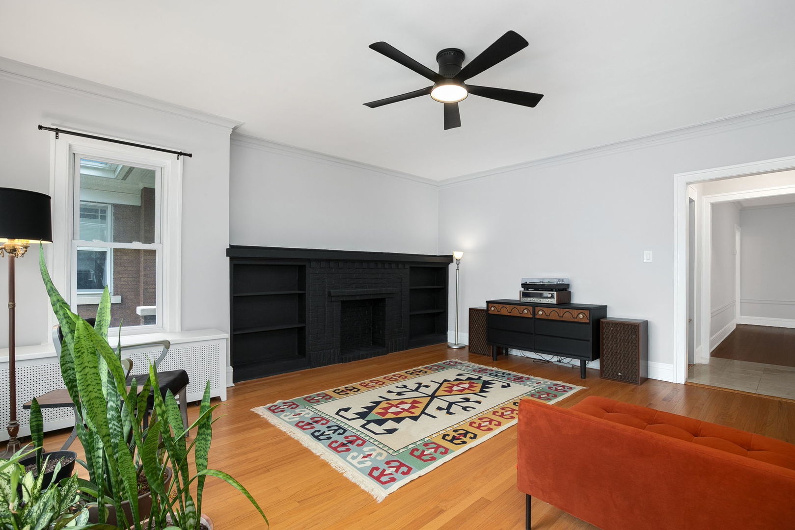 5425 North Bernard Street Chicago IL 60625