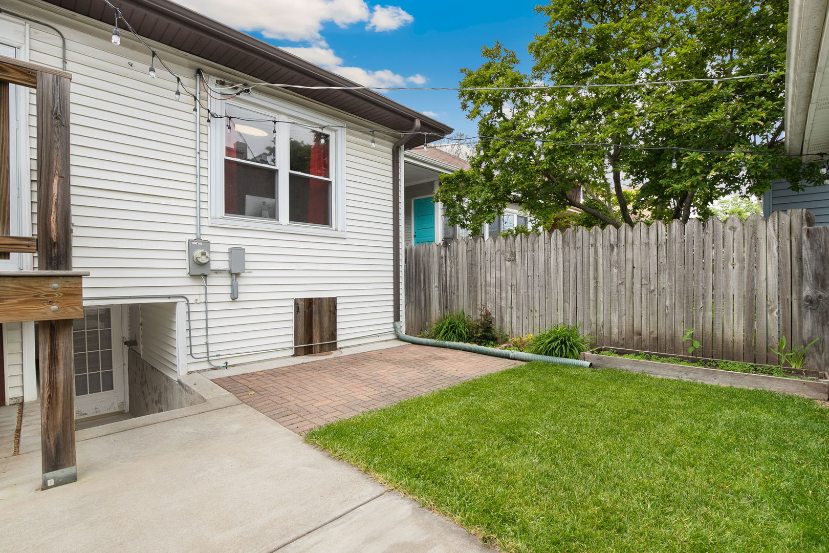 5425 North Bernard Street Chicago IL 60625