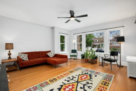 5425 North Bernard Street Chicago IL 60625
