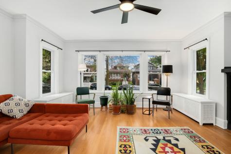 5425 North Bernard Street Chicago IL 60625