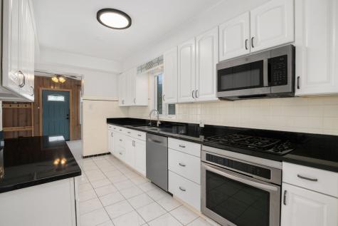 5425 North Bernard Street Chicago IL 60625
