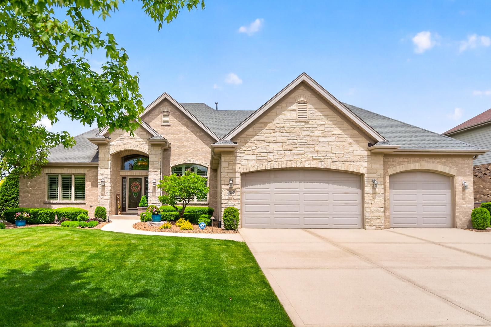 11680 Golden Gate Drive Mokena IL 60448