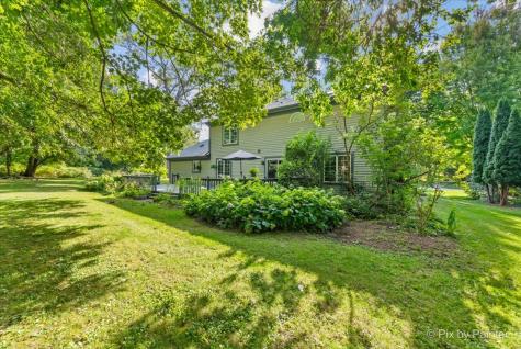 5N490 Hidden Springs Drive St. Charles IL 60175