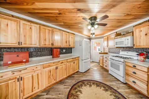 4444 East 1553rd Road Earlville IL 60518