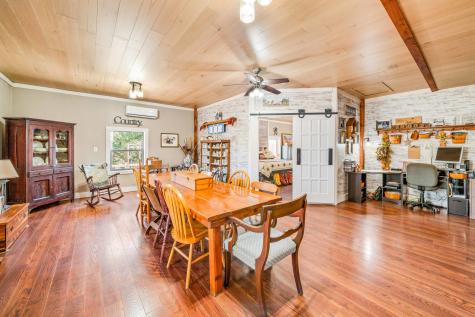 4444 East 1553rd Road Earlville IL 60518