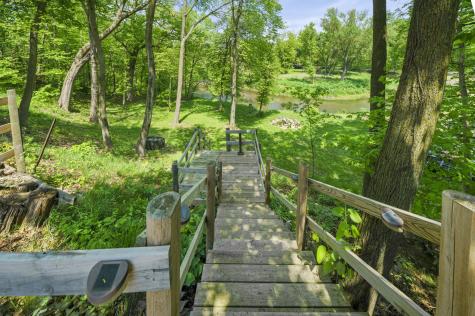 4444 East 1553rd Road Earlville IL 60518