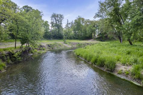 4444 East 1553rd Road Earlville IL 60518