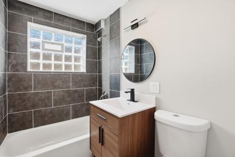 4447 South Leamington Avenue Chicago IL 60638