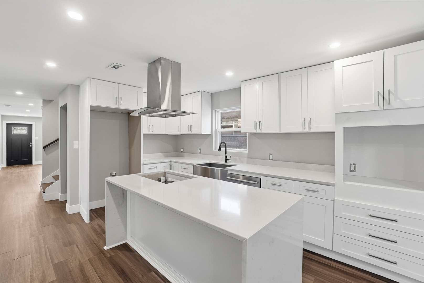 4447 South Leamington Avenue Chicago IL 60638