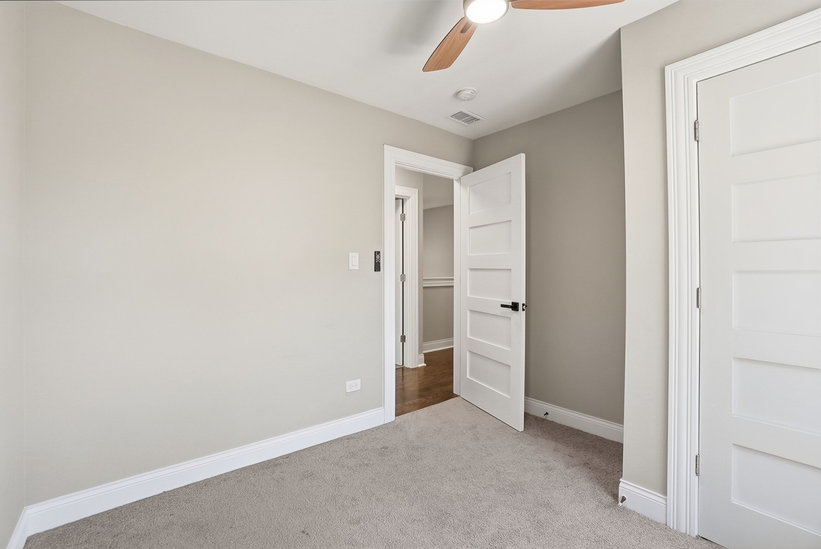 4447 South Leamington Avenue Chicago IL 60638