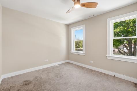 4447 South Leamington Avenue Chicago IL 60638