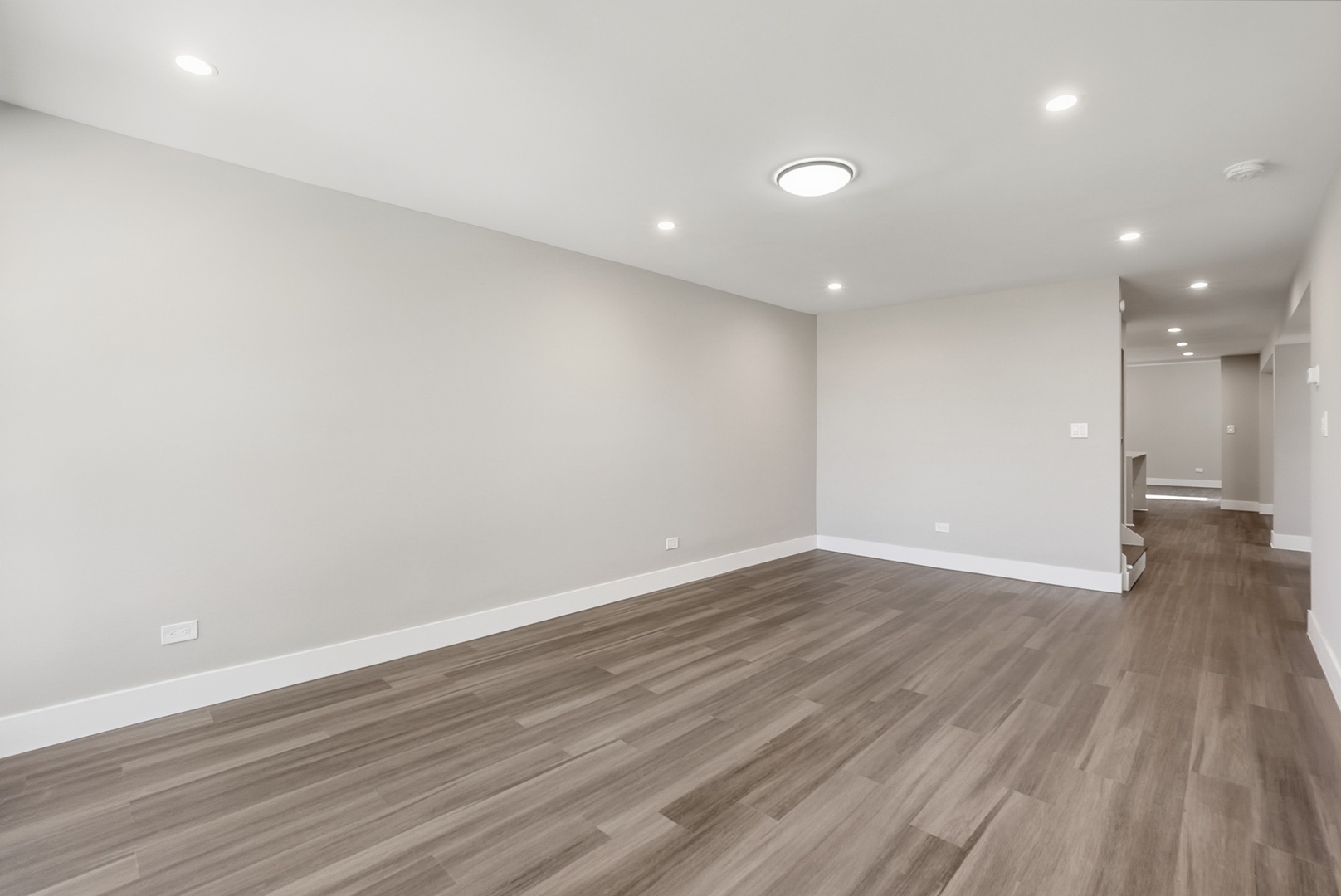 4447 South Leamington Avenue Chicago IL 60638