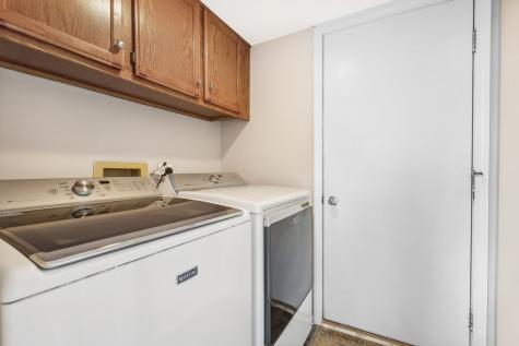 1083 Popes Creek Circle Grayslake IL 60030