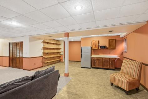 1083 Popes Creek Circle Grayslake IL 60030