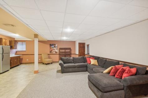 1083 Popes Creek Circle Grayslake IL 60030