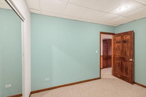 1083 Popes Creek Circle Grayslake IL 60030