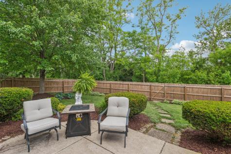 1083 Popes Creek Circle Grayslake IL 60030