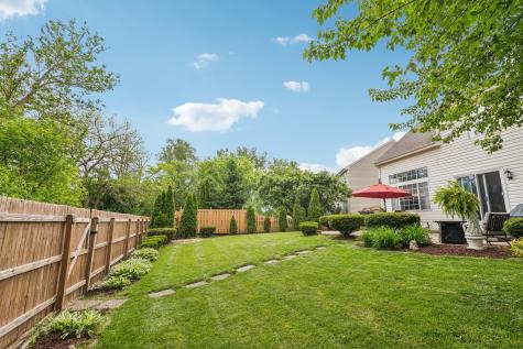 1083 Popes Creek Circle Grayslake IL 60030