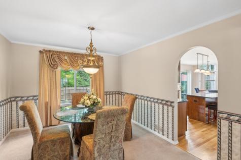 1083 Popes Creek Circle Grayslake IL 60030