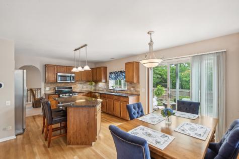 1083 Popes Creek Circle Grayslake IL 60030